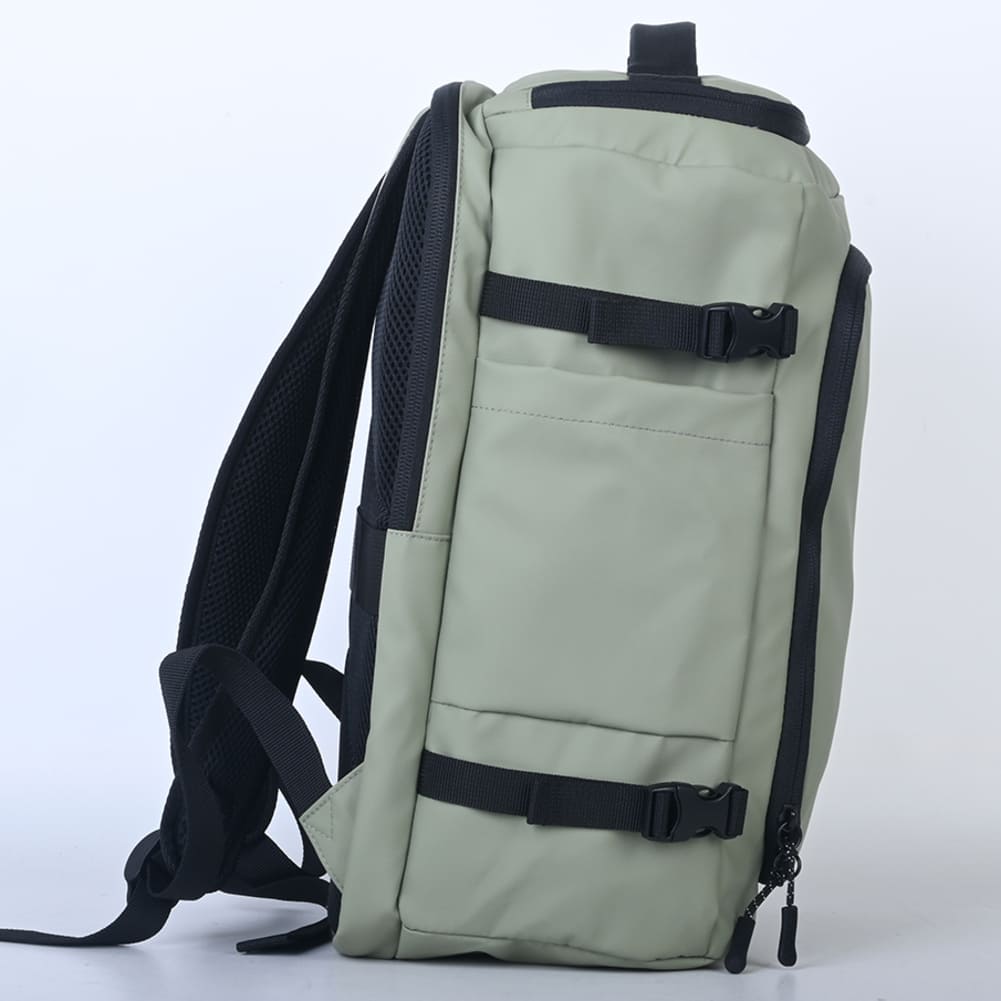 Bench Chamonix Lite Cabin Bag Kabinengepäck 20 L BAG-NO-71-OLIVE