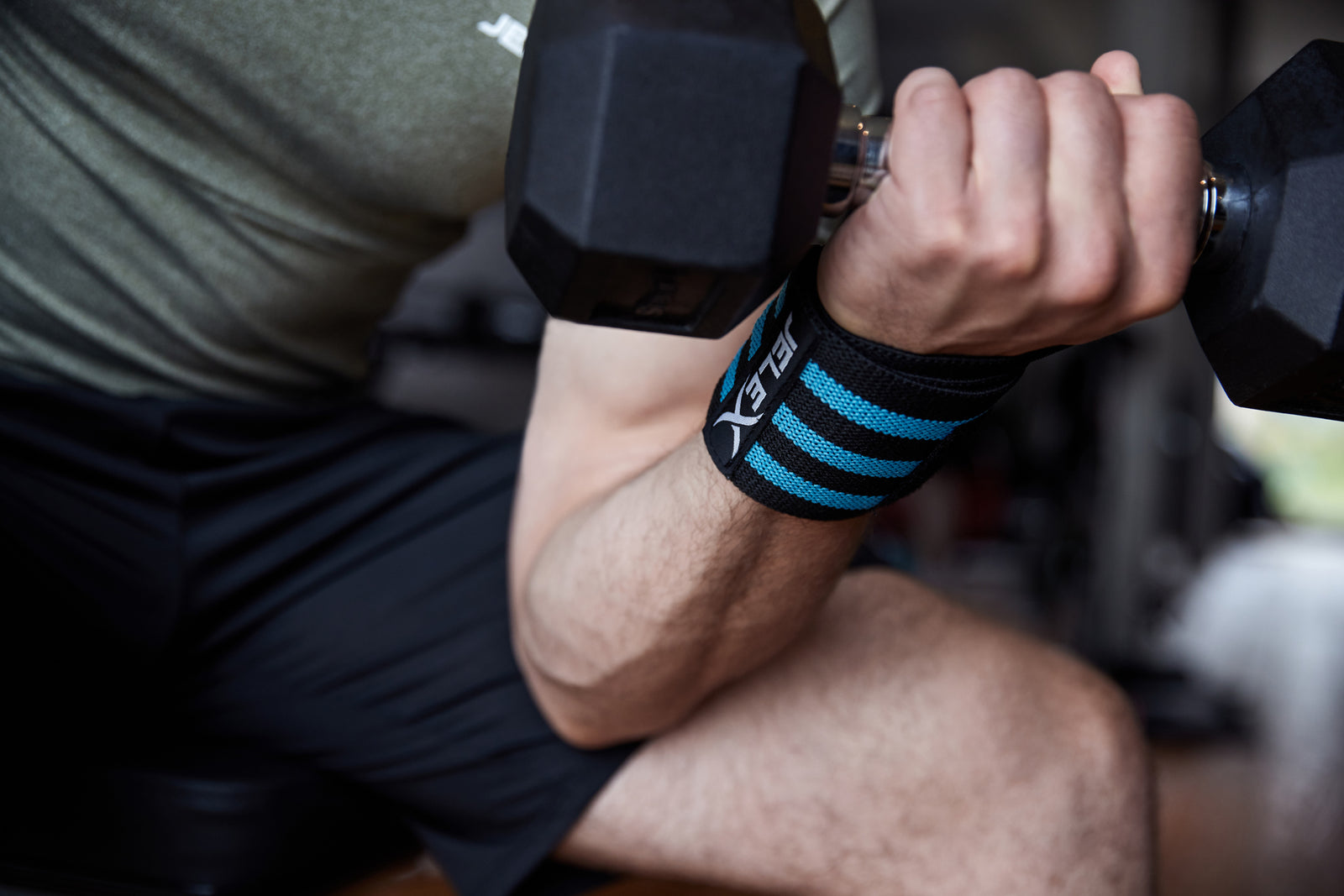 JELEX Strong Fitness Handgelenkbandagen schwarz-blau