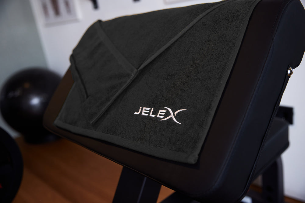 JELEX "100FIT" Fitness Handtuch mit Zip-Tasche schwarz