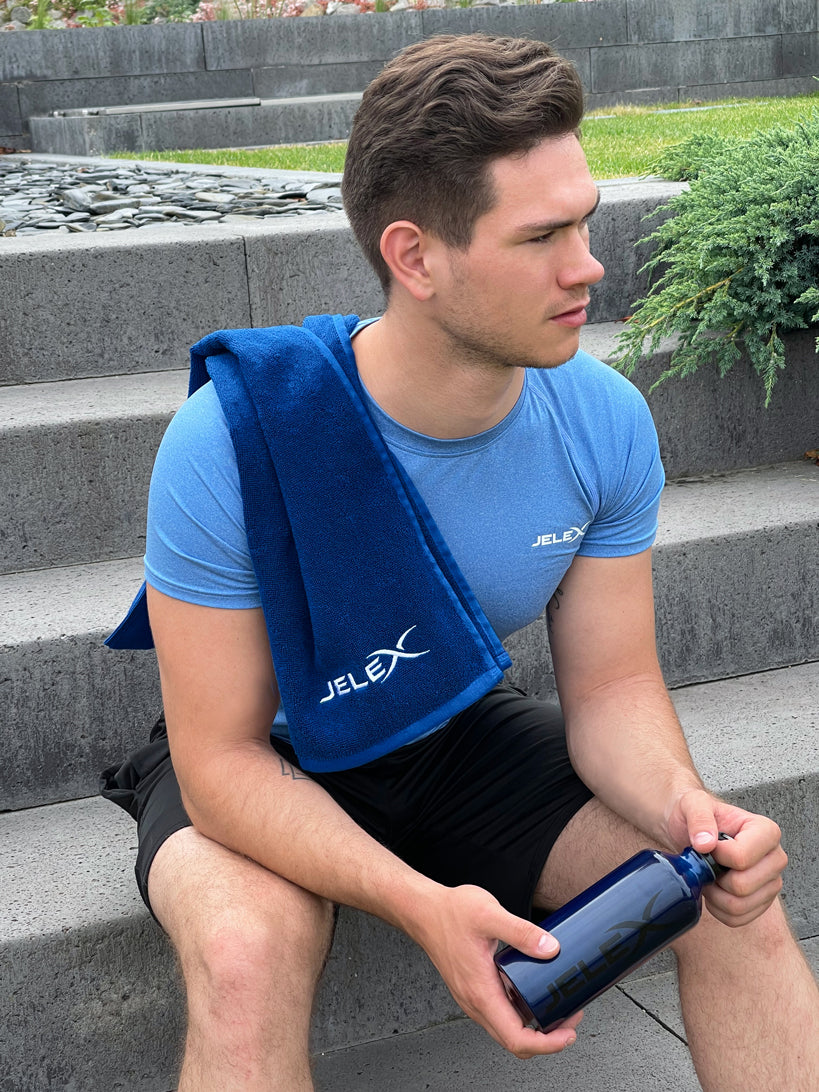 JELEX "100FIT" Fitness Handtuch mit Zip-Tasche royalblau